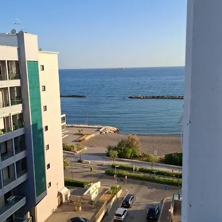 Casa Fronte Mare * Bari